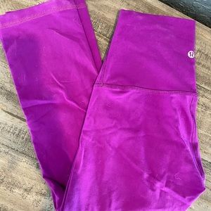 Lululemon Wunder Under Cropped leggings